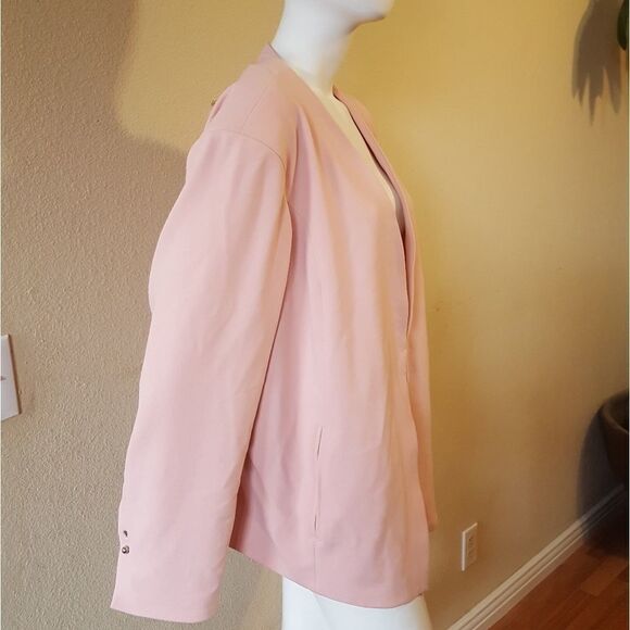 Rebel Wilson x Angels Open Front Blazer - Picture 5 of 8